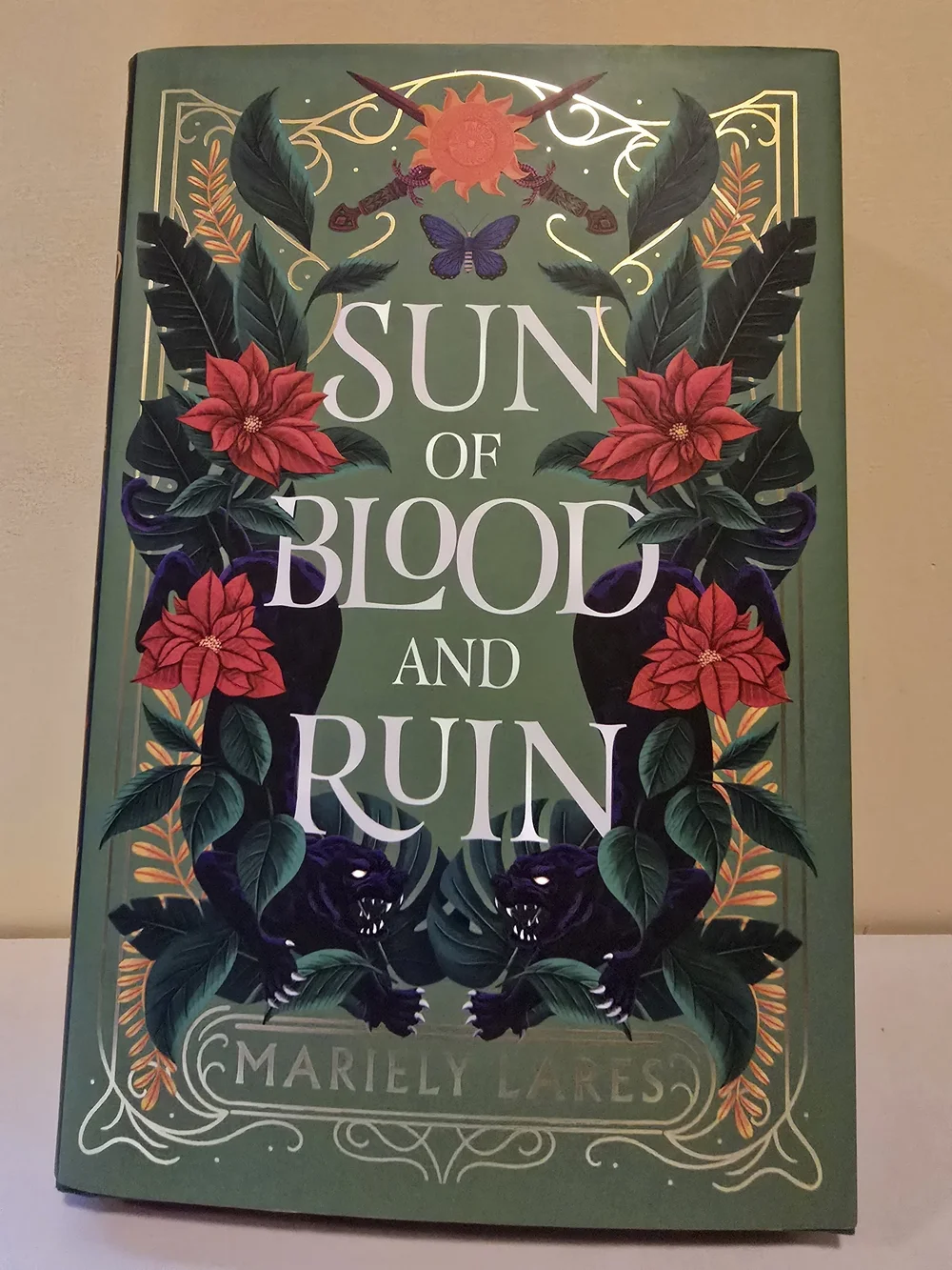 Sun of Blood and Ruin Signed Fairyloot Edition